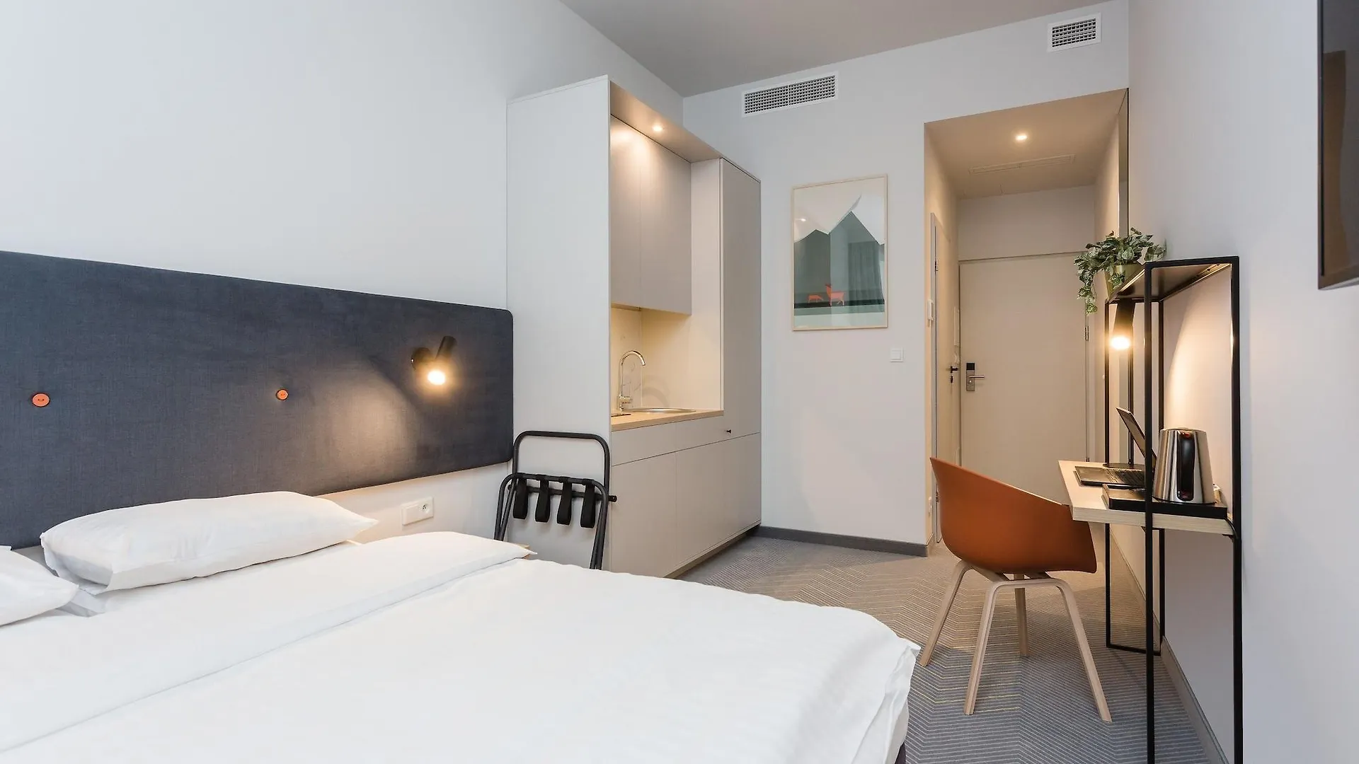 Platinum Hotel&Residence Wilanow 바르샤바 3*,  폴란드